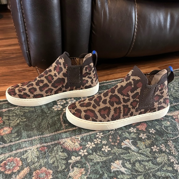 Leopard Print High Top Rothy’s Shoes - Picture 3 of 9